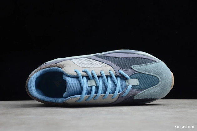 Yeezy Carbon 700 Boost FW2498 Blue Adidas 0820